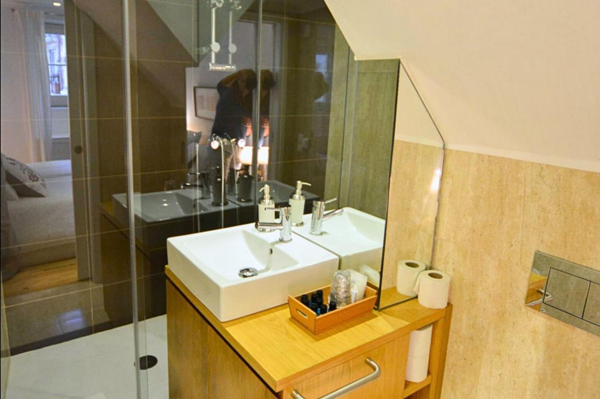 Apartament Alfama Charm House Lizbona Zewnętrze zdjęcie