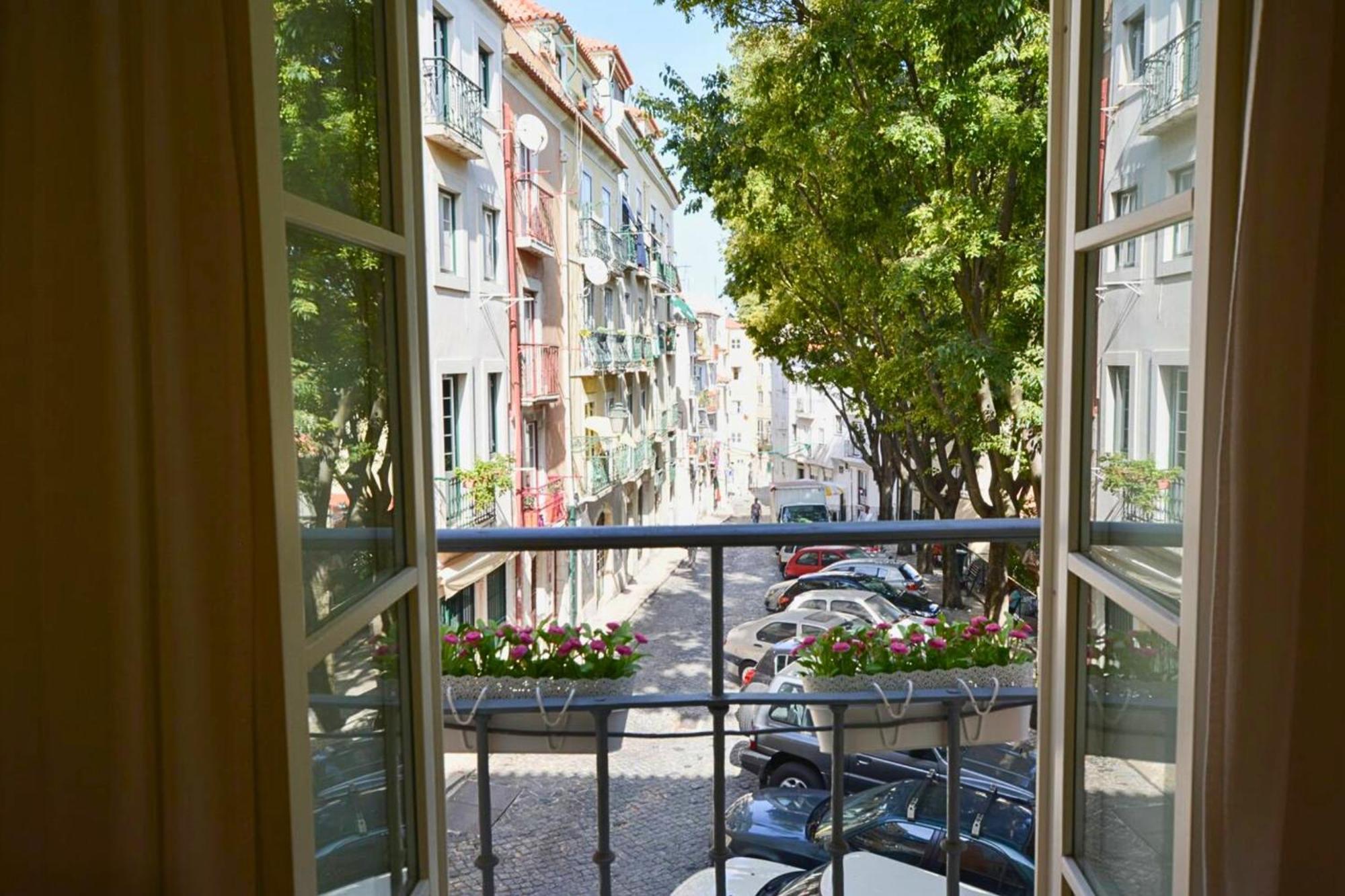 Apartament Alfama Charm House Lizbona Zewnętrze zdjęcie